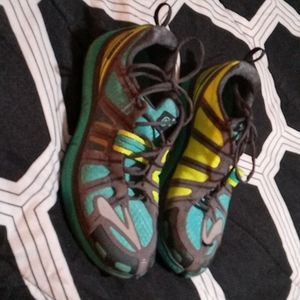 Brooks size 7.5